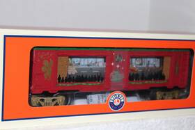 2228120 Lionel #2228120 Christmas Parade Operating Aquarium Car