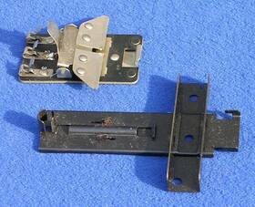 3424-100 Lionel Post-war Tell-tale Plates And 154c Contactor