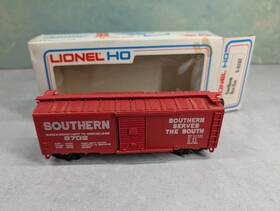 5-8702 Lionel #5-8702 Used Ho Scale 40ft Box Car Southern #8702 Read Description