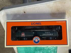 Lionel 6-26195 O Gauge Pennsylvania 3 Dome Tank Car