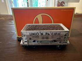 6-26929 Lionel O Gauge Union Pacific Die-cast Ore Car #64868 With Load