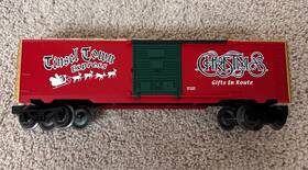 6-3766 Lionel Tinsel Town Express Musical Box Car. Plays Christmas Carols #3766