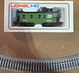 Lionel 98601 Ho Burlington Northern Caboose Green/black