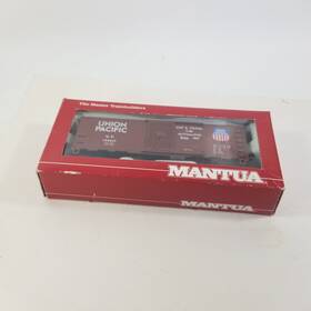 734-003 Mantua Ho Heavy 41ft Steel Box Car Union Pacific Train