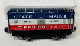 4494 Marx No. State Of Maine Boxcar- 6 Inch / 4 Wheel Plastic Knuckle Couplers