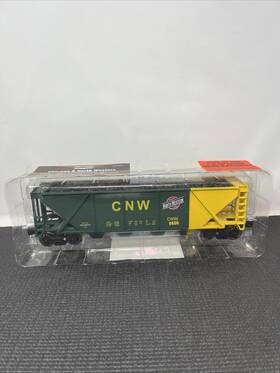 279-3574 Menards 269-3574 Chicago And North Western Coal Hopper #8608 New O Gauge