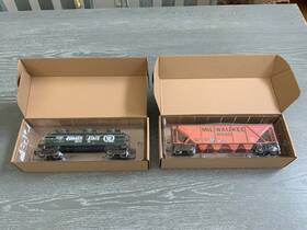 279-2679 Menards 279-3046 And O Gauge Milwaukee Road Quaker State Car Mint Unrun