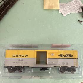 279-4558 Menards Rio Grande Boxcar O Gauge D&rgw 3398 Yellow Gray Black Plastic