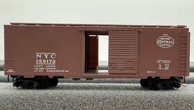 02000047 Micro-trains 1972 Series New York Central 40ft Standard Boxcar - 02000047 Micro-trains 1972 Series New York Central 40ft Standard Boxcar -