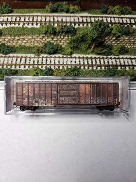 02544396 Micro-trains N 025 44 396 Sabine R And Northern 50ft Rib Side Boxcar Plug Door