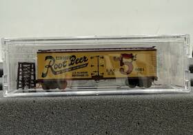 04900240 Micro-trains Elwood Rootbeer 40ft Double-sheathed Wood Reefer #5021 -