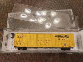10300040 Micro-trains 103040 Milwaukee Road 60ft Double Plug Door Boxcar #4292 N Scale