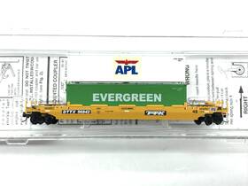 13001-2 Micro-trains Z Scale Custom Trailer Train Co Gunderson Husky Stack Well Car