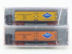 15-117 Micro-trains N Scale Nse Mtl Pfe Blue Diamond Wood Reefer 2-pack - Sealed