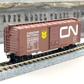428650 Micro-trains 20550 Canadian National 40 Ft Sd Standard Boxcar Cn N Scale