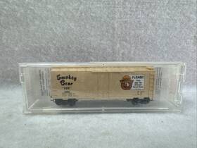 21260 Micro-trains N Scale Smoky Bear Box Car #21260 For Train Set Layout Nib 21260 Micro-trains N Scale Smoky Bear Box Car #21260 For Train Set Layout Nib
