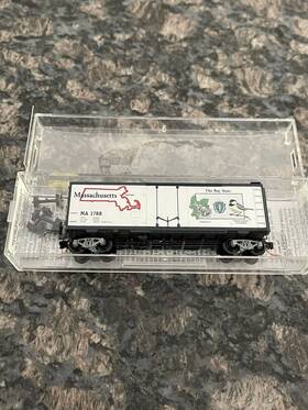 21370 Micro-trains Mtl Massachusetts State Car 40 Standard Plug Door Box