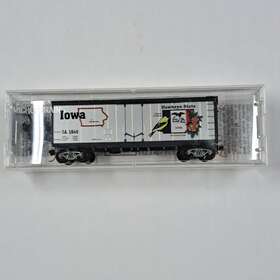 21380 Micro-trains N Scale Iowa State Car Rd#1846 New In Case
