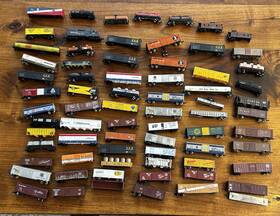 38240 Micro-trains N Scale Train Lot 70 Cars Mixed Box Freight Tanker Rail And Parts Engines Look