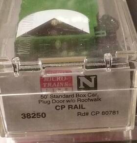 80781 Micro-trains 38250 N Scale 50ft Standard Box Car Plug Door - Cp Rail #