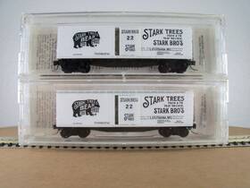 42010 Micro-trains 2 Train N Scale Stark Trees 40ft Dbl Sheathed Wood Boxcar With Cases 42010 Micro-trains 2 Train N Scale Stark Trees 40ft Dbl Sheathed Wood Boxcar With Cases