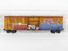 Micro-trains 51044440 Z Micro-trains Mtl Hs Valdosta Southern 50ft Box Car #30121 With Graffiti