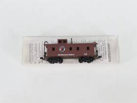 Micro-trains 51050 N Kadee Micro-trains Mtl Np Northern Pacific Main Street 34ft Caboose #1653