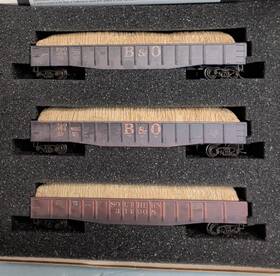 Micro-trains 695140085866 N Scale Baltimore And Ohio Southern Weathered Gondola Hay Load Set Fn