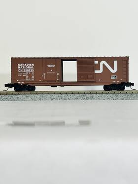550235 Micro Trains 76010 N Scale 50ft Box Car. Canadian National Cn Rd# 550235 Micro Trains 76010 N Scale 50ft Box Car. Canadian National Cn Rd#
