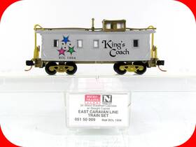 05150009 Micro Trains 99321070 N Scale East Caravan Lines Christmas Caboose - Read
