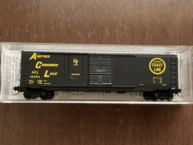 03300170 Micro-trains Line Mtl N Atlantic Coast 50ft Plug And Sliding Door Boxcar Acl