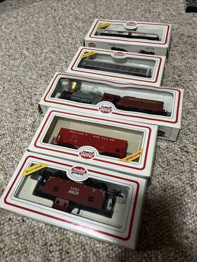 Model Power 037135080089 Ho Train Lot Hqd Oil Atsf Santa Fe Railroad Southern Western