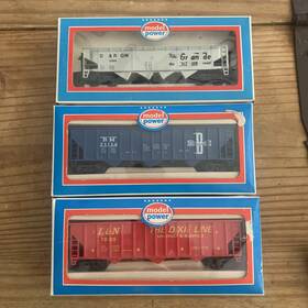 Dj063168 Model Power Lot Of 3 Train Cars New Old Stock