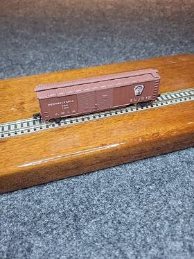 C8535 Mrc 7035 N Scale Pennsylvania 50ft Double Door Boxcar 73891