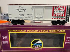 20-94017 Mth Red Rose Icecream Reefer Ln/box