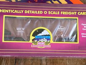 20-97711 Mth 20-97820 Milwaukee Road 2 Bay Offset Hopper Car With Coal Load #96050