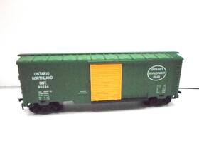90234 Ontario Northland Ho Scale Box Car Green Yellow Door Model Train Used