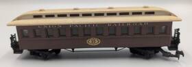227-2 Pocher Rivarossi Union Pacific Railroad Old Timer Coach #35 Train Car