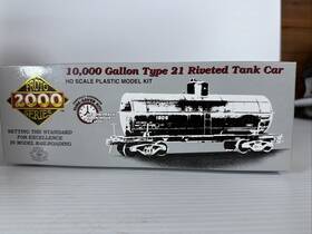 84481 Proto 2000 Series Ho Scale 10 000 Gallon Type 21 Riveted Tank Car Kit #2068 Nos