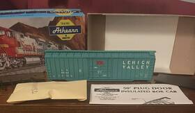 279-1 Rail Runner Lehigh Valley Ho Scale 50ft Outside Braced Plugdoor Boxcar Kit New 279-1 Rail Runner Lehigh Valley Ho Scale 50ft Outside Braced Plugdoor Boxcar Kit New