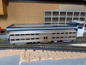 145099 Rapido Jj Budd Gallery Bi Level Commuter Coach - Painted/un-lettered #145099