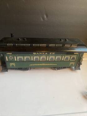 Rea-31205 Rea G Gauge Santa Fe Observation Car With Metal Wheels Smoke And Lights