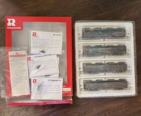 Rt600229 Rivarossi 4 Santa Fe Passenger Railroad Cars Baggage Rpo Coach Combine