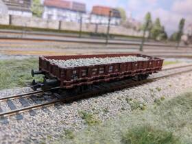 47942 Roco Ho-scale Freight Car With Gravel Load