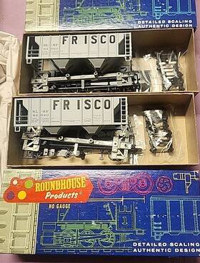 256244 Roundhouse Ho / Third Rail Graphics 2-bay Covered Hoppers Frisco 84024 84026 Nib