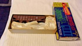 675344 Roundhouse Products Ho Scale 3 Bay Hopper Pennsylvania #675344 Brown Bnos