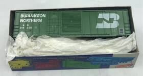 Roundhouse 797534019355 1935 Ho Burlington Northern 50ft Combination Door Boxcar Kit