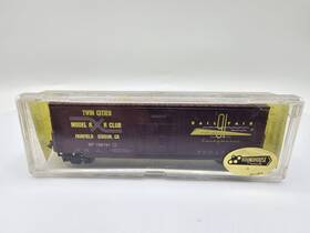 198191 Roundhouse 81806 N Scale Twin Cities Model Railroad Club Box Car Railfair Rf