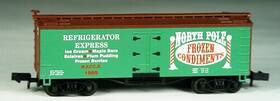 Roundhouse 8946 N-scale. North Pole Frozen Condiments 36 Ft Wood Refrigerator Car - From 1999