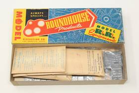 B-114 Roundhouse Ho 40ft Metal Sheath Box Car Northampton And Bath N&b 701 Kit